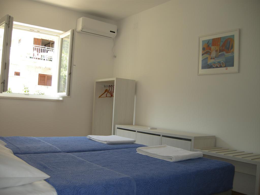 Domenica Apartments Račišće Szoba fotó